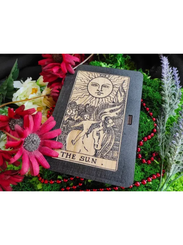 Шкатулка «The Sun» — дерево Шкатулка «The Sun» — дерево