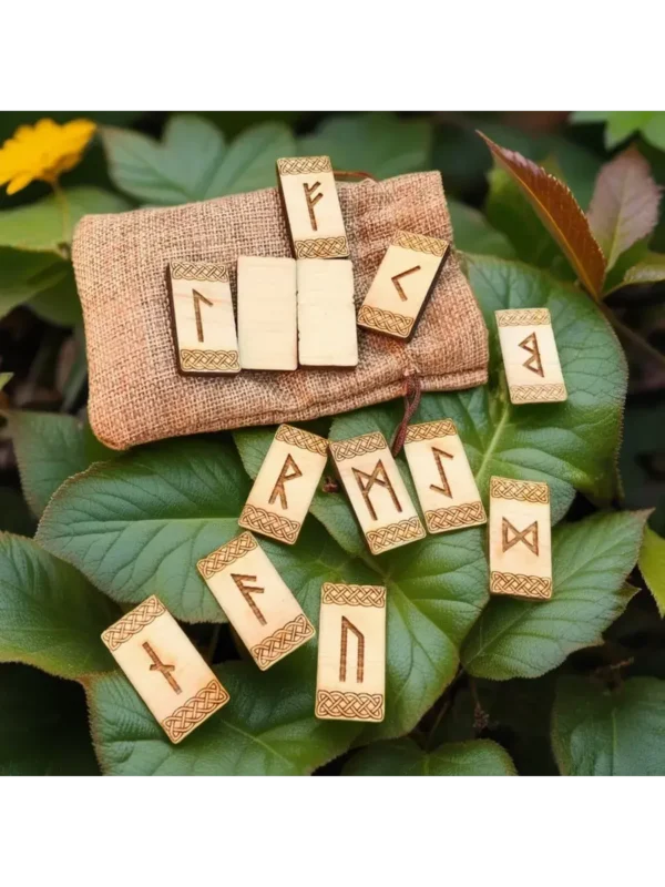 Набор рун «Вегвезир» — 25 шт из берёзы Набор рун «Вегвезир» — 25 шт из берёзы