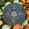 Ведьмино колесо года «Трилистник» ритуальная доска Ведьмино колесо года «Трилистник» ритуальная доска