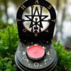 Мини алтарь "Астарот" для ритуалов с местом для свечи и благовоний, разборный Мини алтарь "Астарот" для ритуалов с местом для свечи и благовоний, разборный