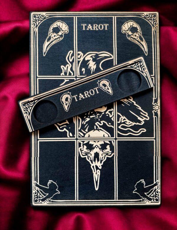 Доска для расклада Таро "Ворон" под 9 карт, украшение алтаря, подставка для ведьмы, с держателем для чайных свечей Доска для расклада Таро "Ворон" под 9 карт, украшение алтаря, подставка для ведьмы, с держателем для чайных свечей
