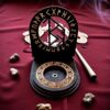 Амулет алтарь со ставом "Рост женской силы", набор рун для ритуалов с местом для свечи и благовоний, разборный Амулет алтарь со ставом "Рост женской силы", набор рун для ритуалов с местом для свечи и благовоний, разборный