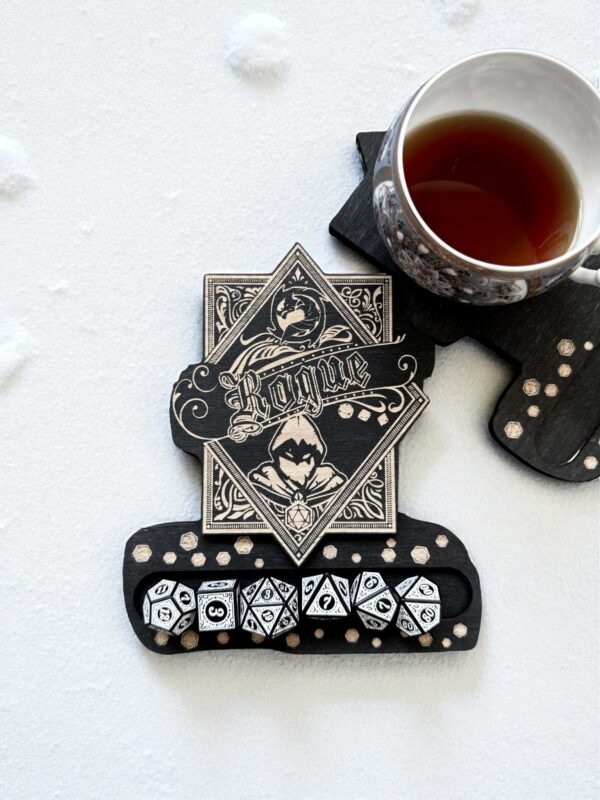 ДнД подставка «Плут» — дерево ДнД подставка «Плут» — дерево