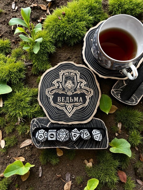 ДнД подставка «Ведьма» — дерево ДнД подставка «Ведьма» — дерево