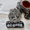ДнД подставка «Сорвиголова» — дерево ДнД подставка «Сорвиголова» — дерево
