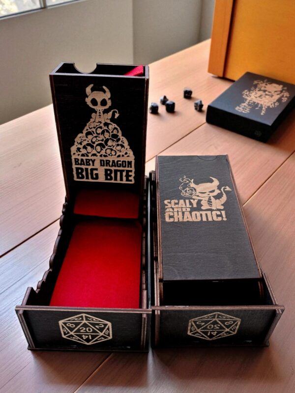 Dice Tower «Большой кусь 2» — дерево Dice Tower «Большой кусь 2» — дерево