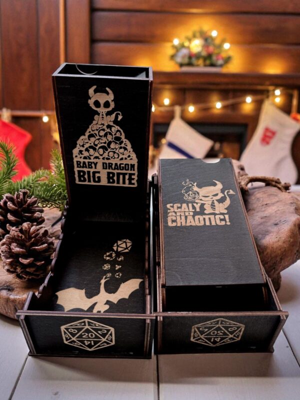 Dice Tower «Большой кусь» — дерево Dice Tower «Большой кусь» — дерево