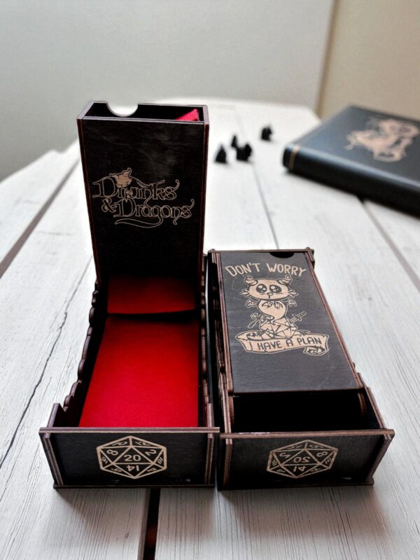 Dice Tower «Выпивка и драконы 2» — дерево