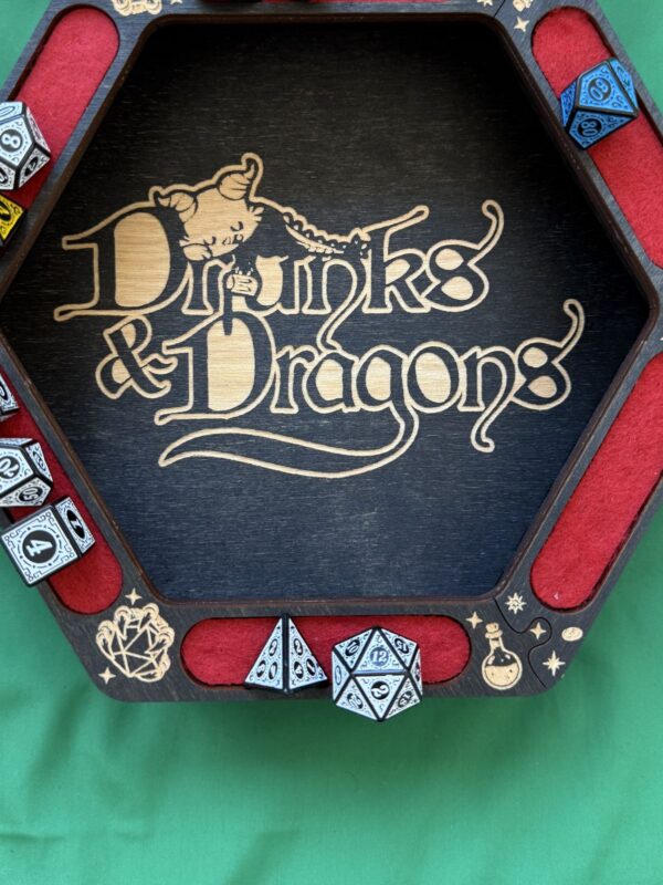15409649945.jpg Дайстрей для DnD с отделениями, Drunks Dragons, дерево