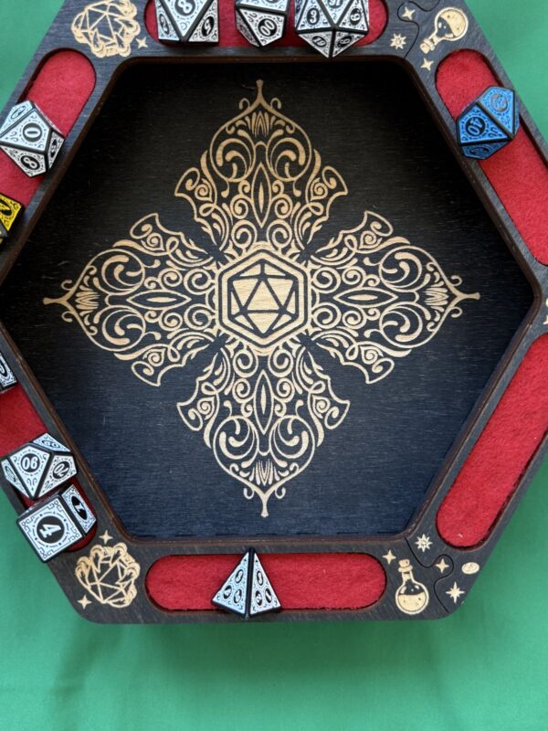 15409652925.jpg Dice Tray с отделениями, деревянный лоток для DnD, D20 и четырёхлепестковый узор
